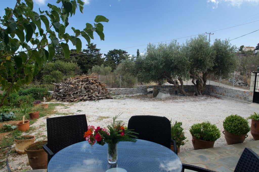 Villa Sunrise Kefalas Exterior photo